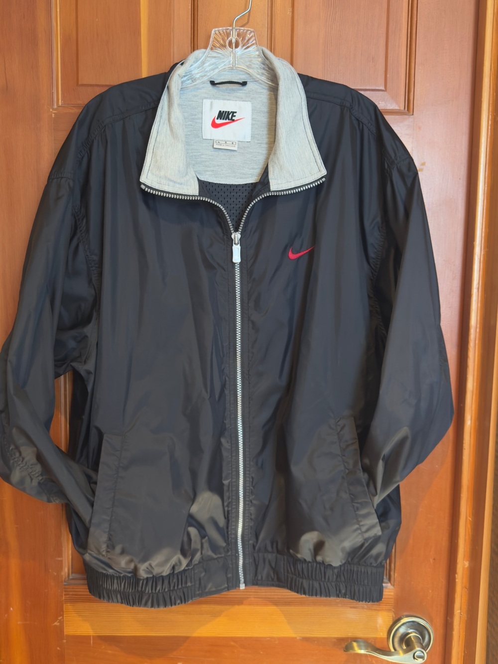 Nike vintage Black Lightweight Jacket with Grey Collar and Red Swoosh